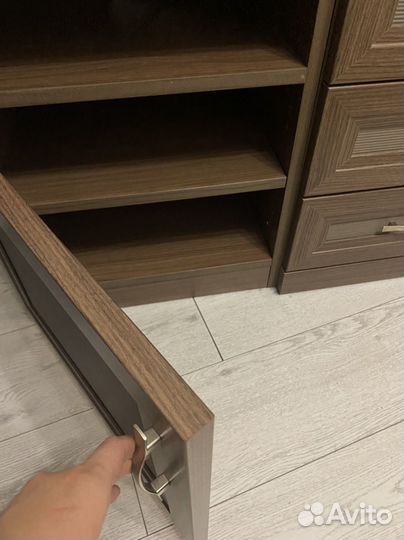 Тумба под телевизор Лазурит