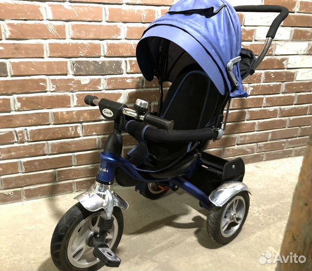 Детский трехколесный велосипед