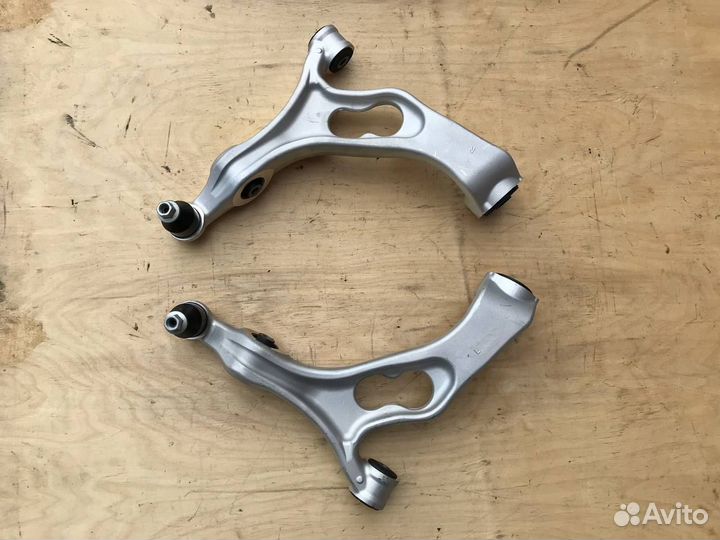 Рычаг Volkswagen Touareg Porsche Cayenne Audi Q7