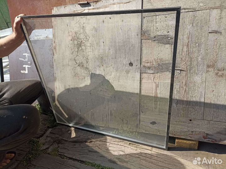 Стеклопакеты однокамерные от входной двери
