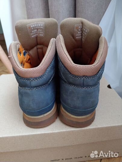 Ботинки фирменные на мальчика оригинал