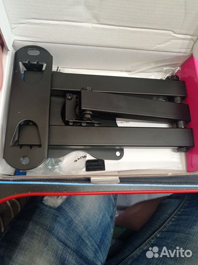 Кронштейн для телевизора