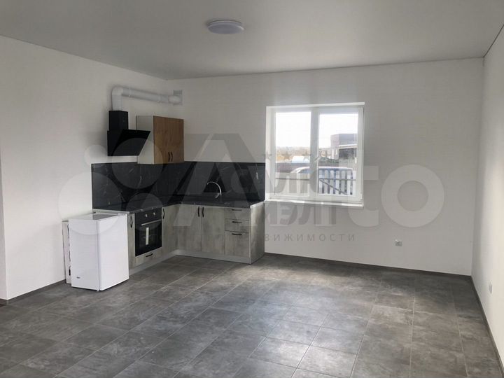 Дом 77 м² на участке 6 сот.