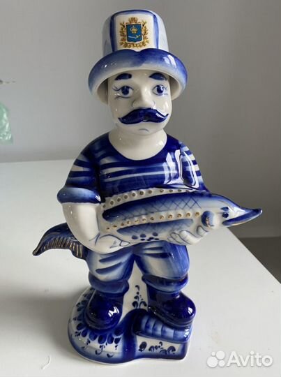 Фарфоровые статуэтки