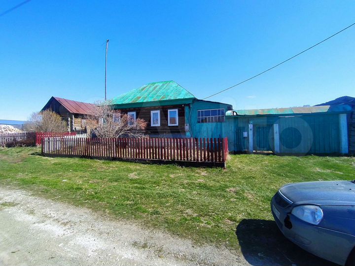 Дом 72 м² на участке 1,22 га