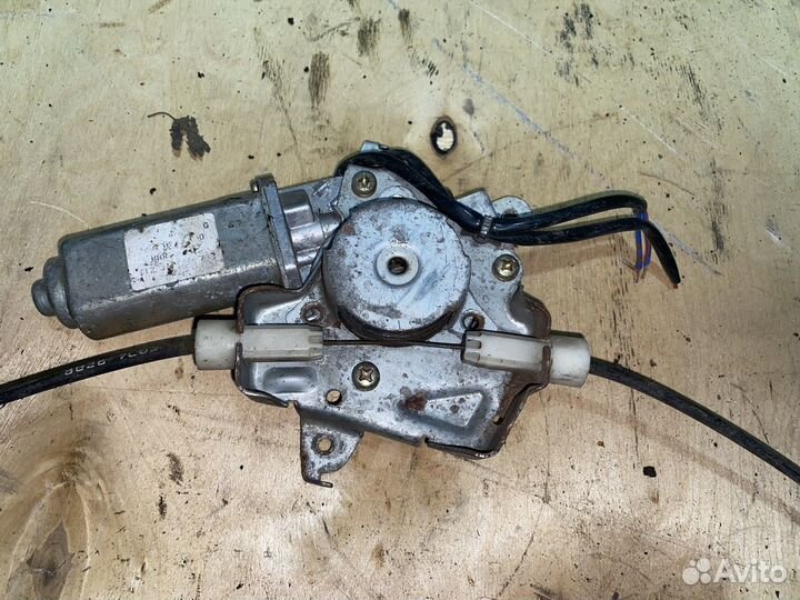 Nissan maxima A32 стеклоподъёмник передний правый