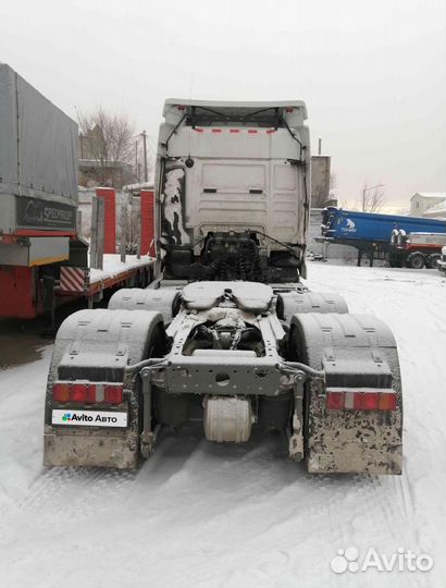 Sitrak ZZ4256V364HE, 2023