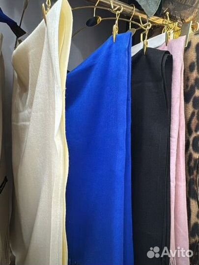 Женские шарфы и платки