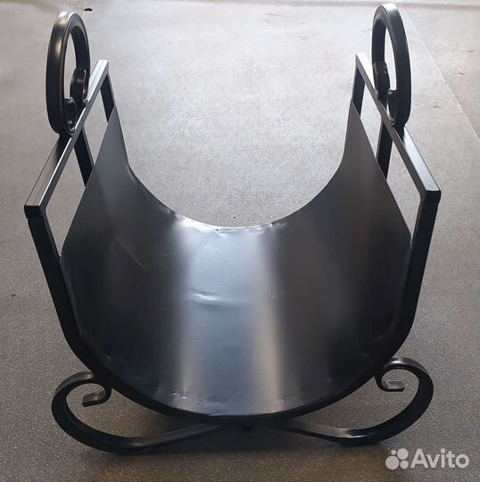 Дровница для бани