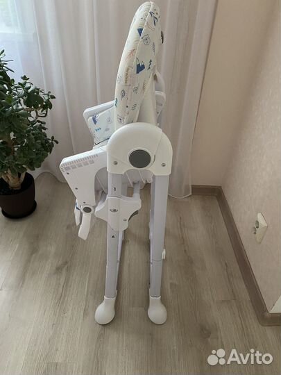 Стул для кормления