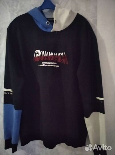 Кофта мужская с капюшоном