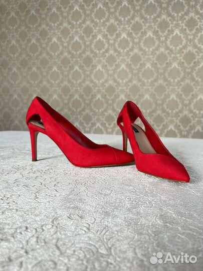 Туфли Stradivarius 38