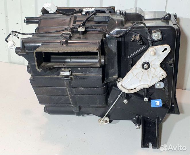 Корпус отопителя салона под радиатор Kia Spectra