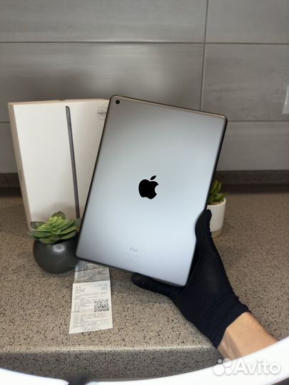 Apple iPad 8 32gb Wi-Fi Space Gray идеальный