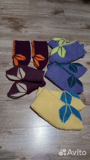 Вязаные следки и пинетки