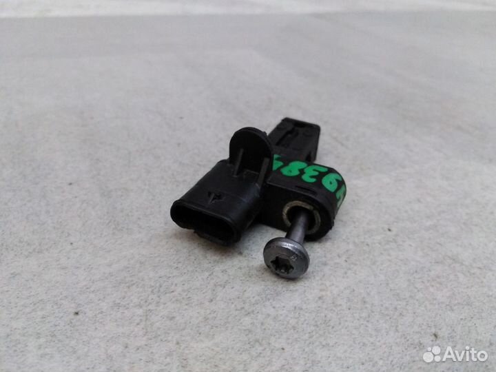 Датчик положения коленвала