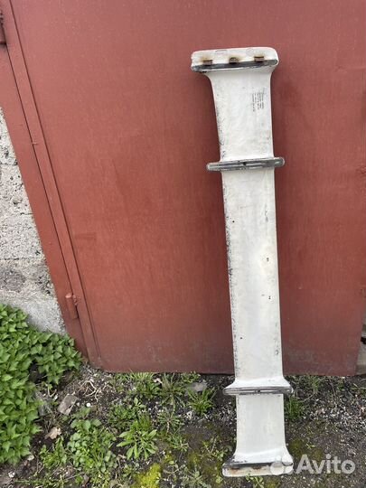 Спойлер volvo 740