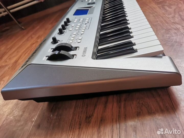 Синтезатор Yamaha mm6