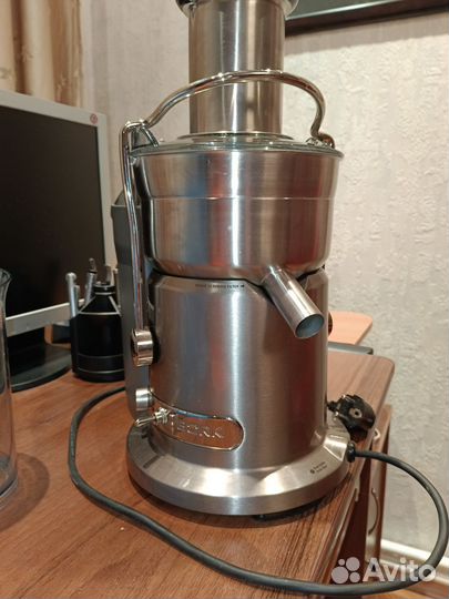 Соковыжималка bork JU CUN 20120 BK