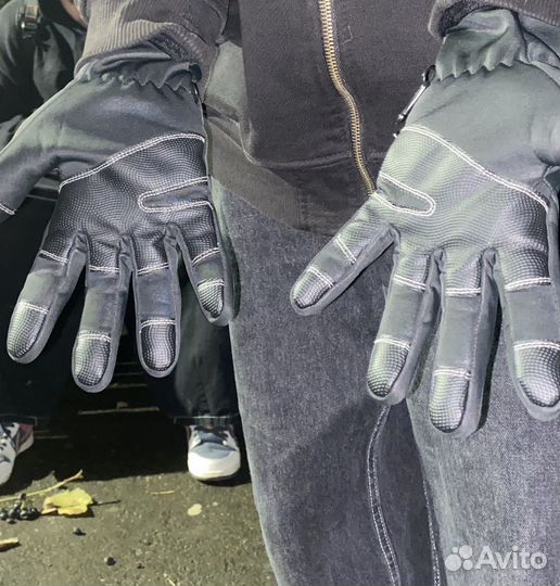 Перчатки Nike