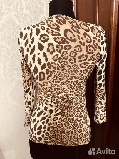 Красивая кофта