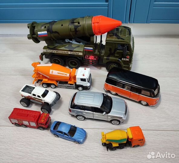Машинки детские наборами