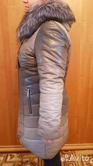 Пуховик женский