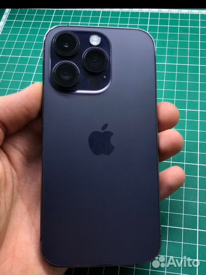 Антигравийная пленка на телефон