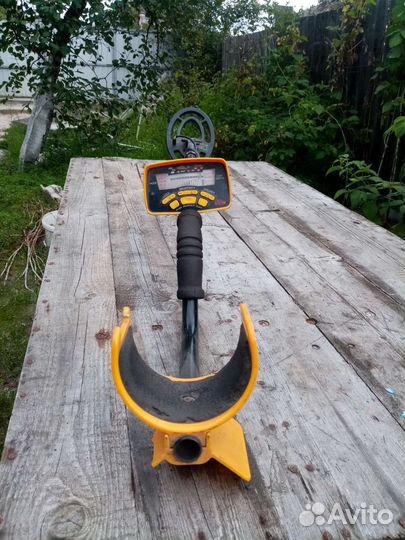 Металлоискатель бу MD 6250