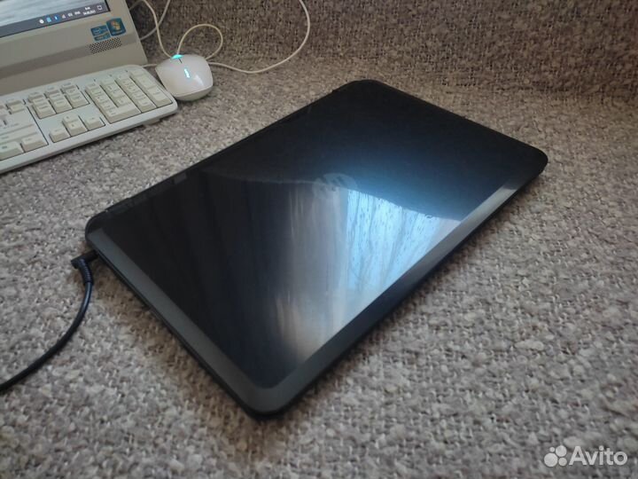 Ноутбук HP 4 ядра и MSI на core i3