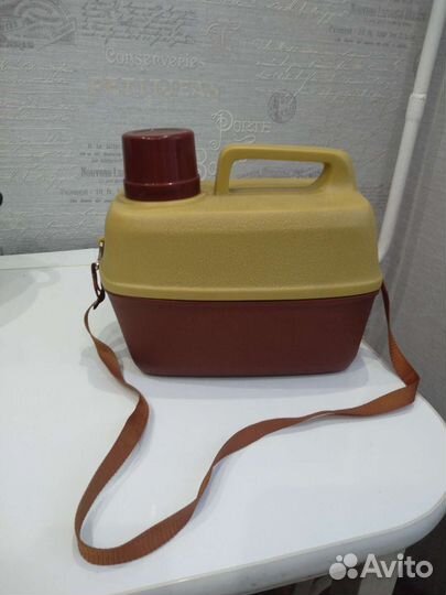 Пластиковый термос для жидкостей, 3л