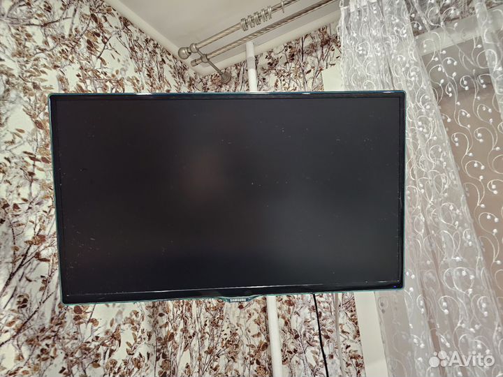 Телевизор samsung