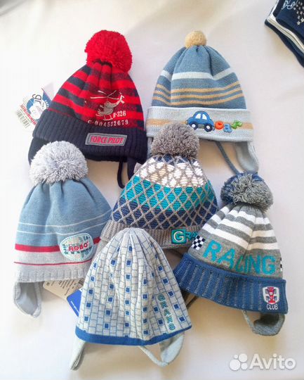 Новая зимняя шапка с шарфом для мальчика