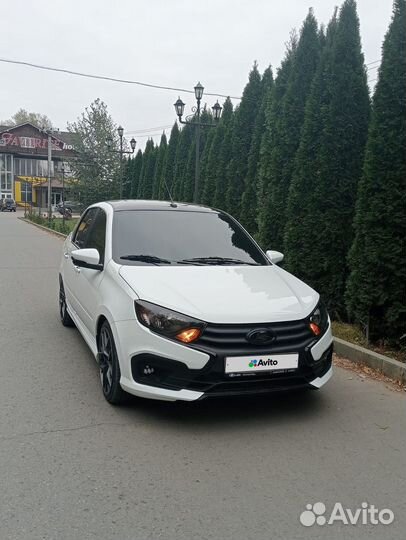 LADA Granta 1.6 МТ, 2022, 10 000 км