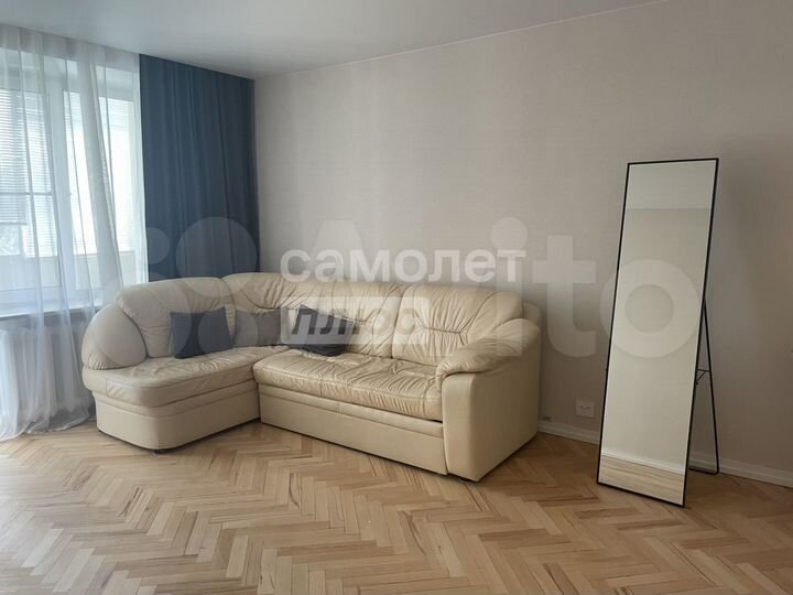 2-к. квартира, 40 м², 5/9 эт.