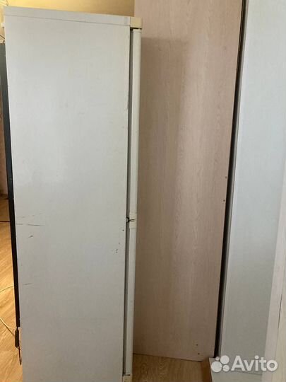 Холодильник бу stinol