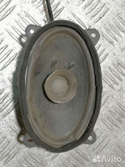 Динамик Geely Emgrand EC 7