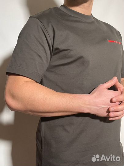 Футболка мужская