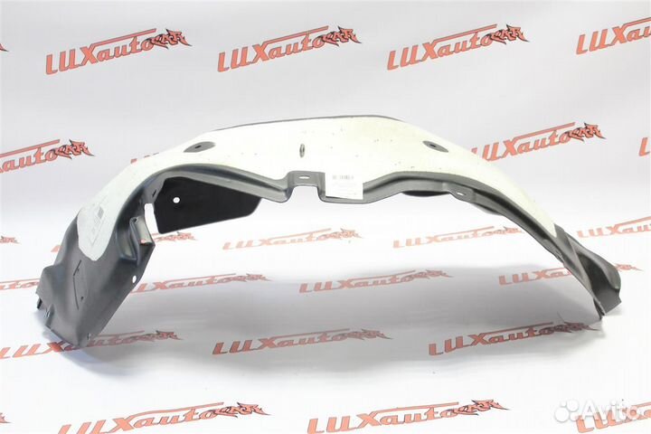 Подкрылки передние с шумкой Suzuki Jimny 2018