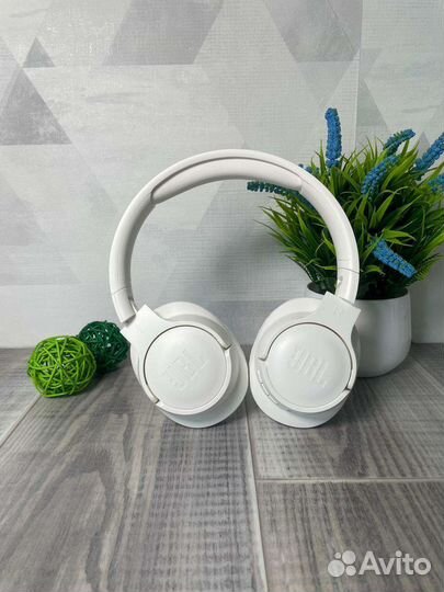 Беспроводные наушники JBL tune 760 BT