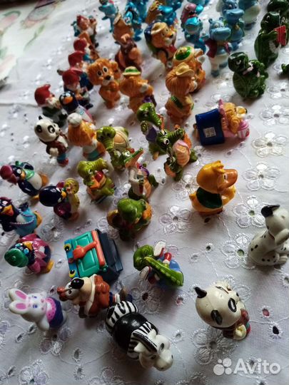 Киндеры 60 штук.из 90 годов