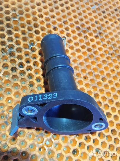 Корпус термостата Mazda 3