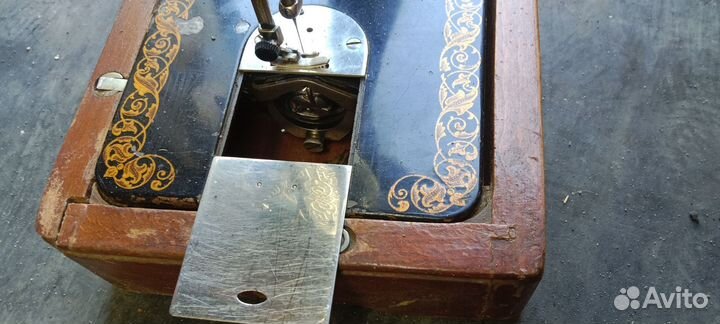 Швейная машинка