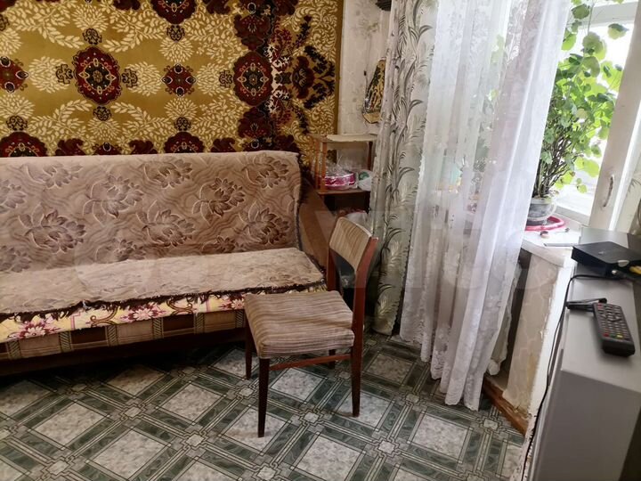 3-к. квартира, 42 м², 3/5 эт.