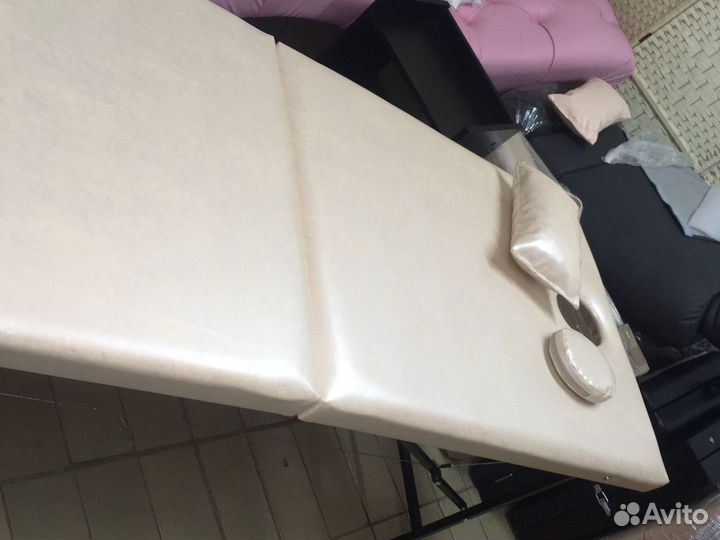 Стол массажный