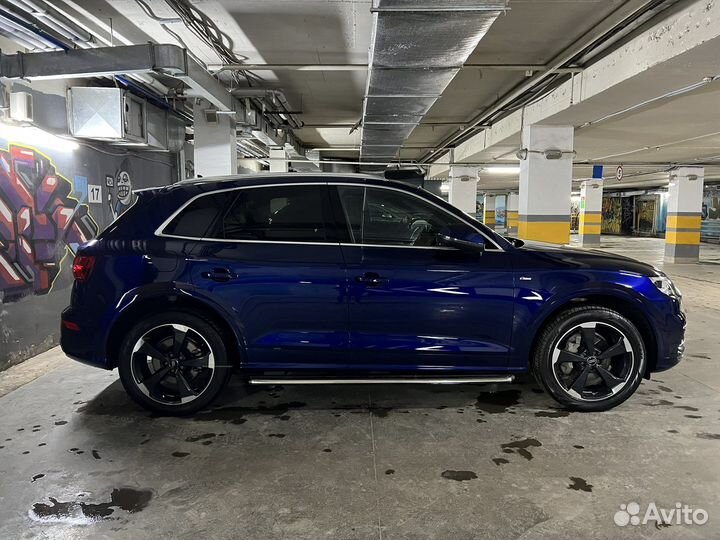 Оригинальные пороги Audi Q5 2019