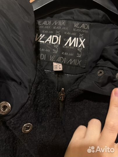 Пальто стеганное 48 размер