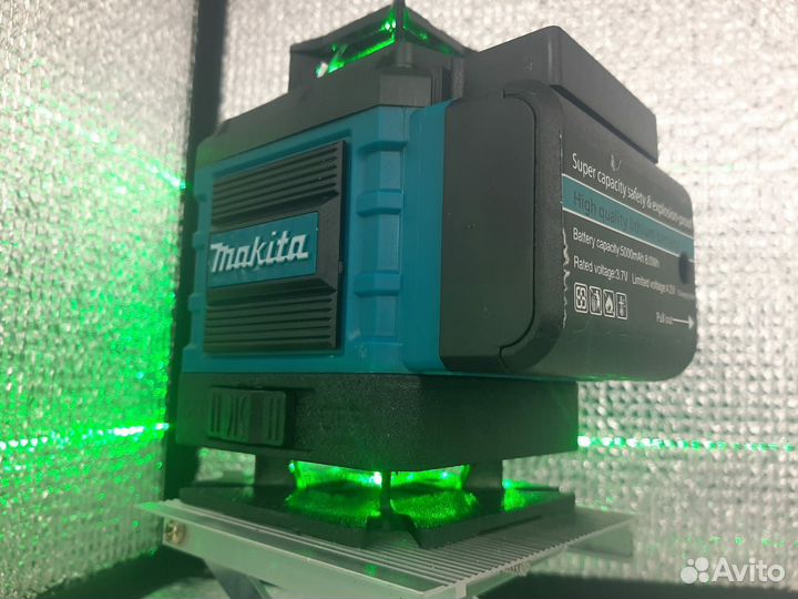 Лазерный уровень Makita 4D нивелир 16 линий