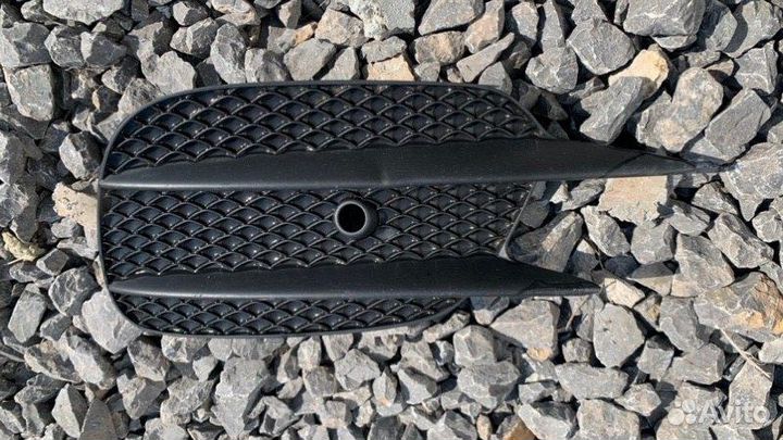 Решетка бампера правая Mercedes-Benz E-Class W213