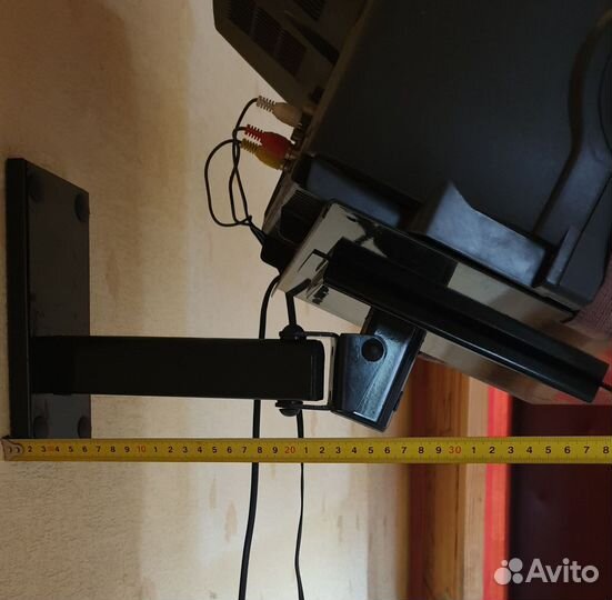 Кронштейн для телевизора